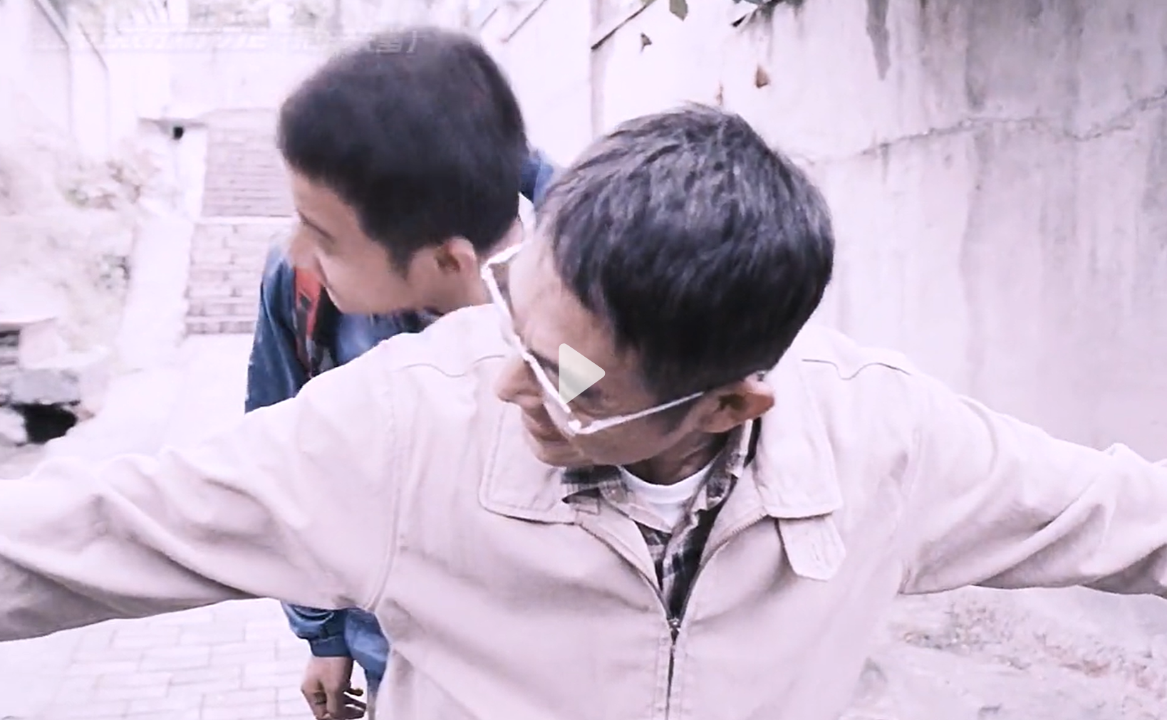 黄贯中|泪目！癌症晚期父亲用剩下的日子教自闭症儿子独立生活