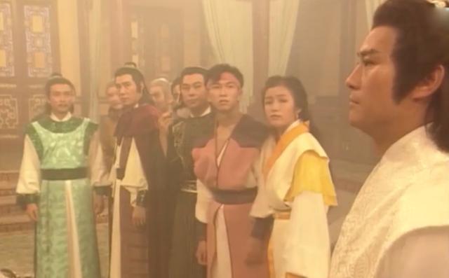 TVB|请来30多位明星，东拼西凑笑料，TVB这部喜剧，堪称无厘头的巅峰