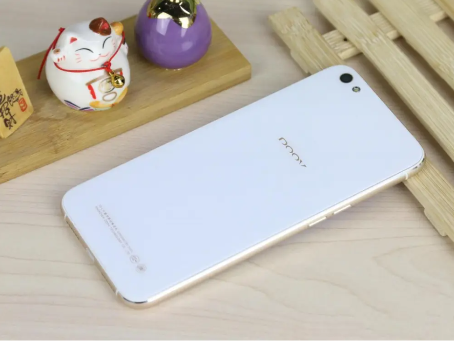 朵唯|6200mAh超大电池加持,朵唯又回来了,256GB大内存只需要1299元