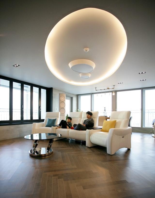 190㎡大平层晒出前后对比图,如今复古高级,跟“土味风”毫不沾边