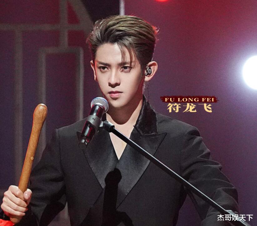 闪光的乐队|模仿的赛制让人喜欢，原创的让人反感，《闪光的乐队》又火又尴尬