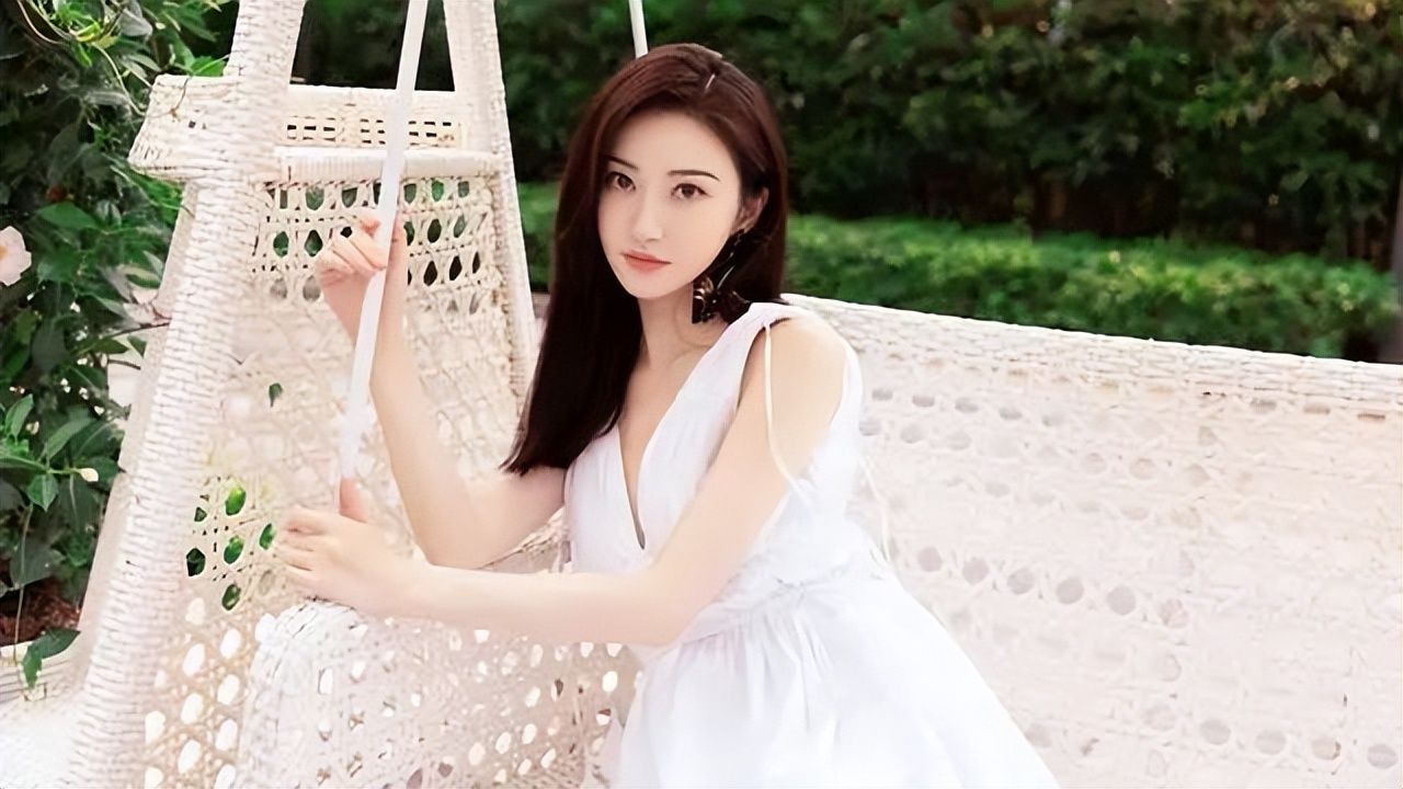 王一博|王一博代言的按摩仪，因遭受质疑被起底，他会成为下一个景甜吗