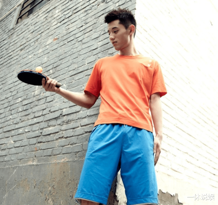 小贝|张继科张蕊同回小区，中间还去了妇产科医院，网友猜测好事将近？