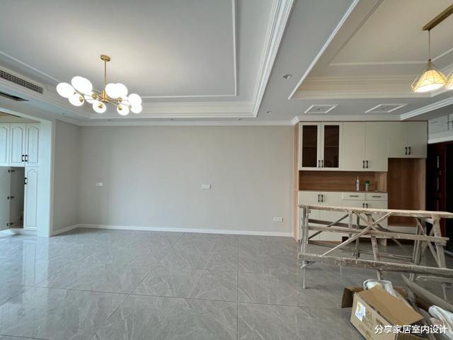 她家新房陆续家具进场,越来越像是一个家了,很期待早点入住!