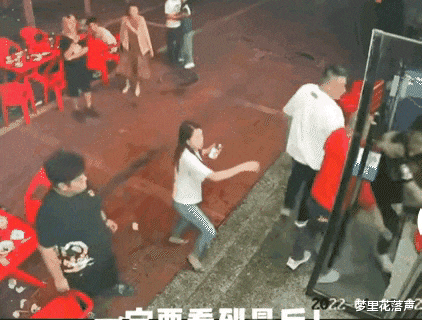 明星|为何艺人在书本教材事件上闭口不言，而在唐山事件积极表态呢？