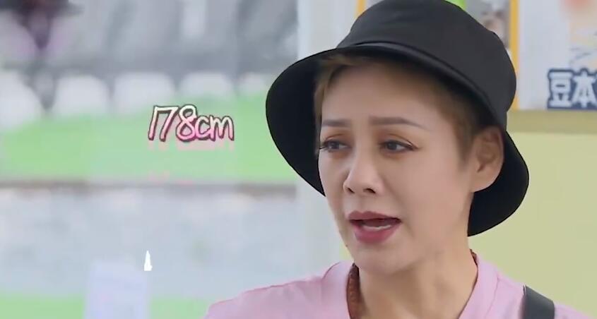 黄晓明|男明星虚假身高被戳穿后有多尴尬？不到一米七谎称一米八，戳穿后一脸尴尬