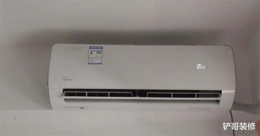 开空调要不要紧闭门窗?听内行人说完,才发现自己一直做错