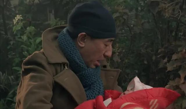 搭错车|《搭错车》哑巴父亲：抚养弃婴20多年，临死前也没能愿望成真