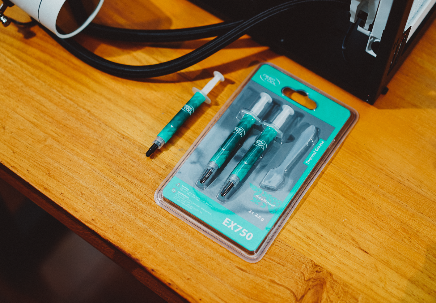 显卡|乔思伯VR3体验：显卡主板分离设计，“垃圾桶”附体的ITX机箱