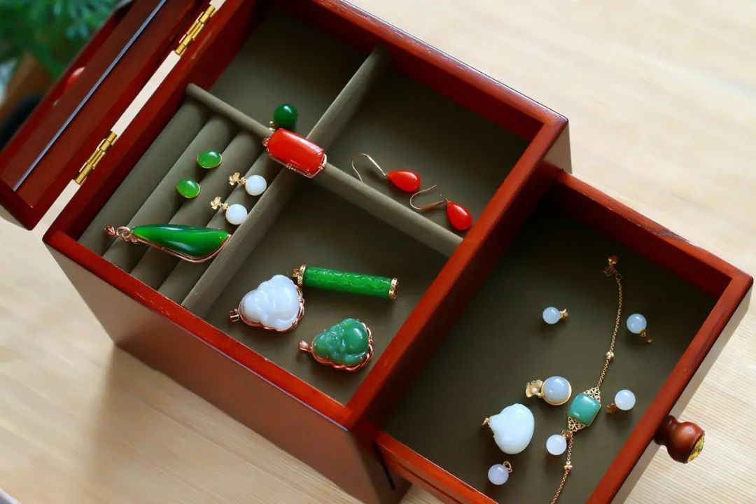 玉雕|为什么玉石做不出像LV、Gucci这样的大品牌?