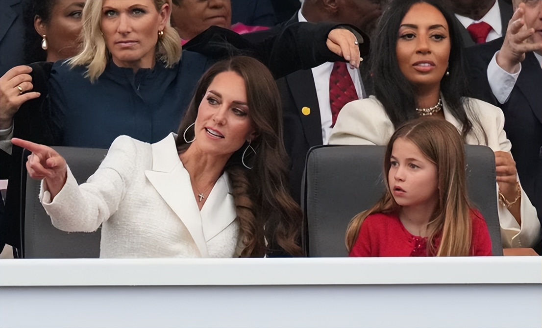 夏洛|夏洛特小公主爆红身价超400亿！被指性格长相翻版女王，气场太强