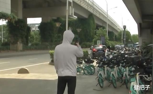 湖北|湖北一女子打工一个月发现公司竟是假的，同事还被老板借走几万元