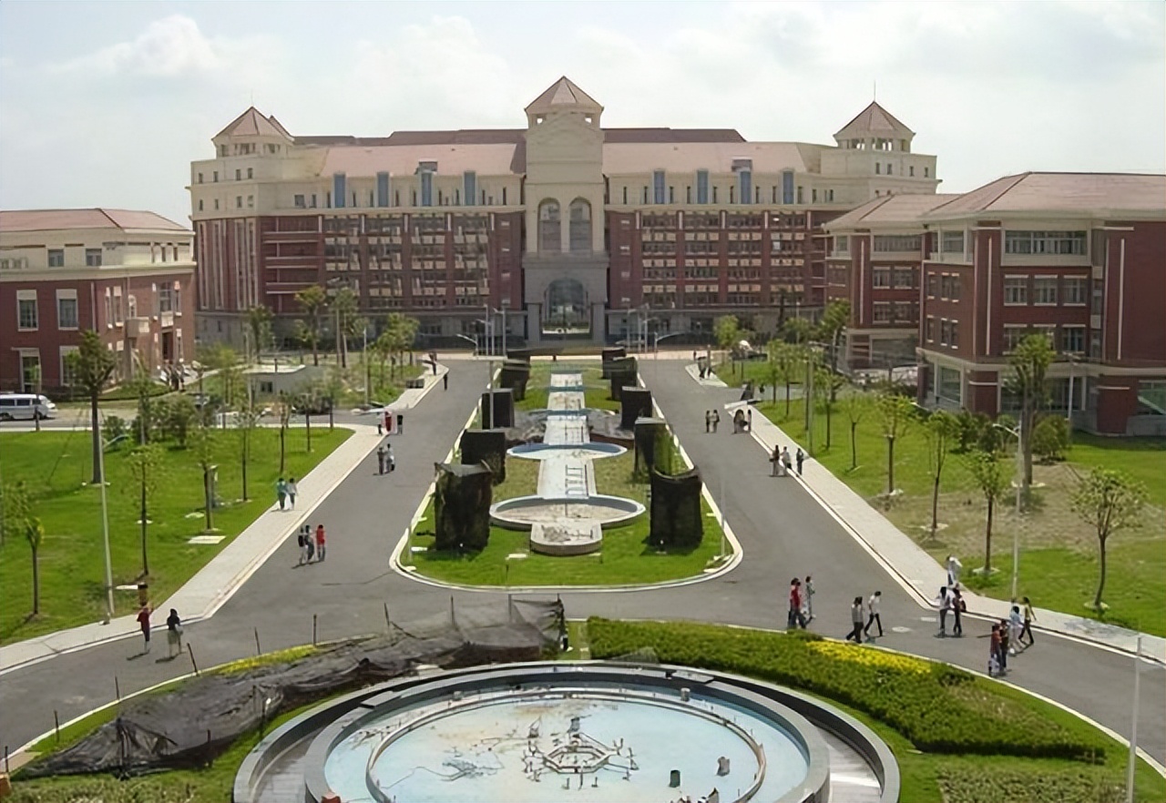 教育部|教育部发布通知，17所专科院校升级为本科，被录取的学生眼光独到