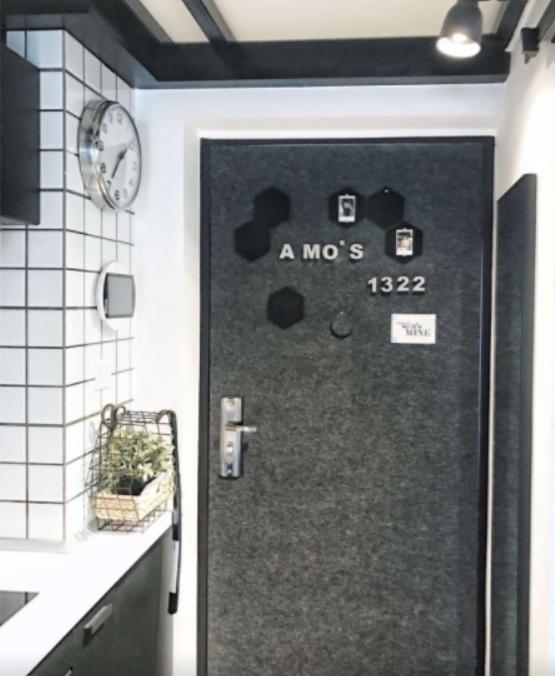 防盗门太丑,别换门!做个“小改造”,省钱省事颜值高,晒一晒