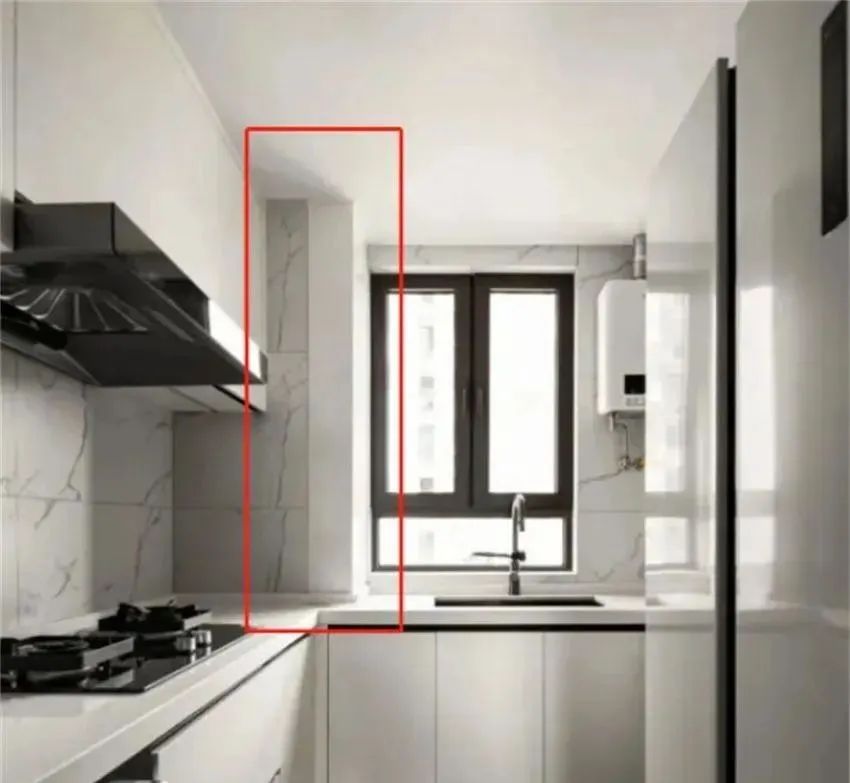 厨房别再包烟道了,现在流行做“烟道柜”,既省空间又实用!