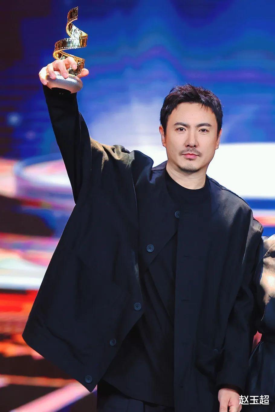 肠胃 不是吧，这居然是沈腾？！