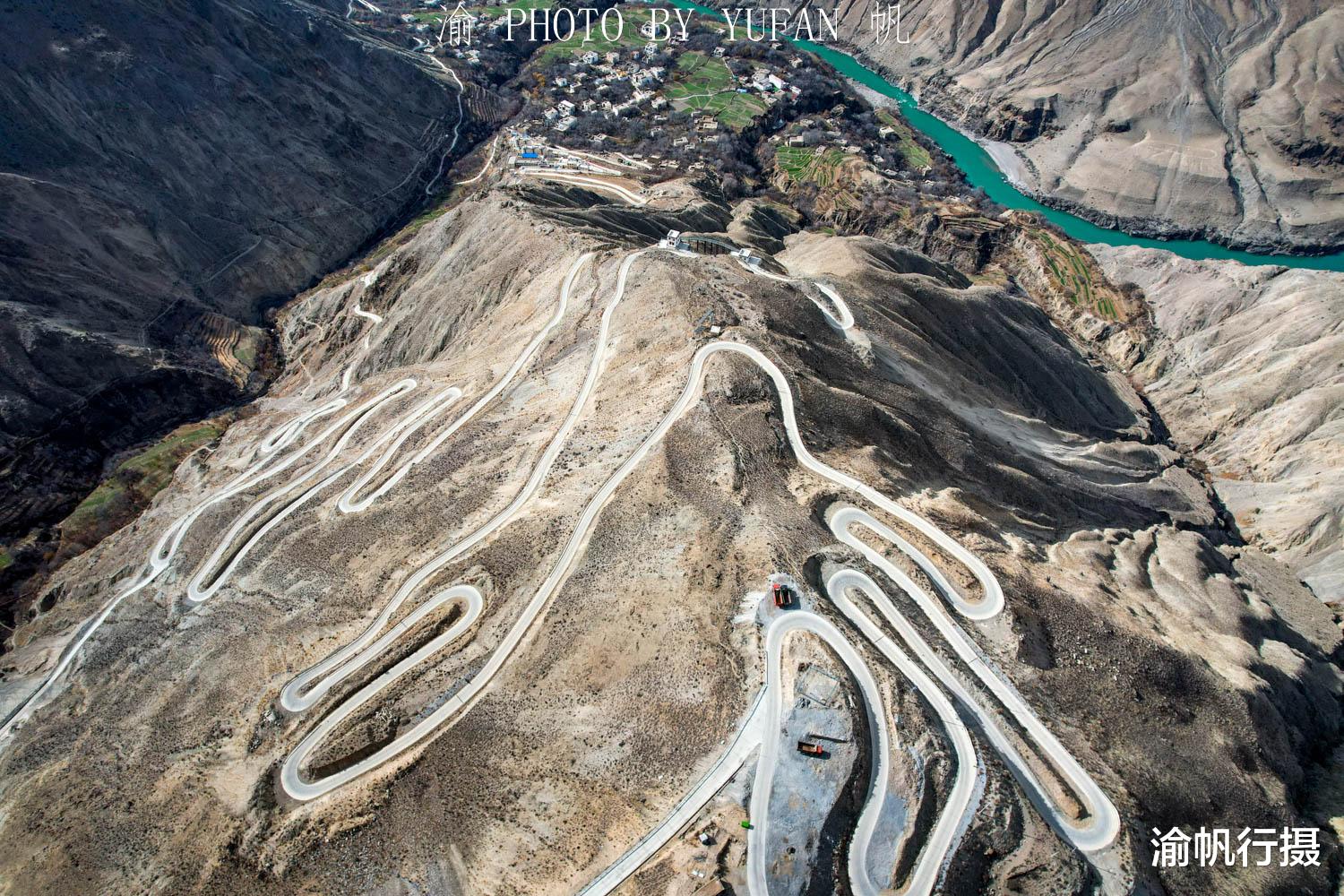 怒江|东坝99道拐，中国最险峻的盘山公路，比怒江72道拐还要险十倍