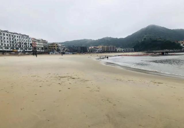 浙江发生严重溺水事故,4人失踪,2人正抢救,目击者披露骇人细节
