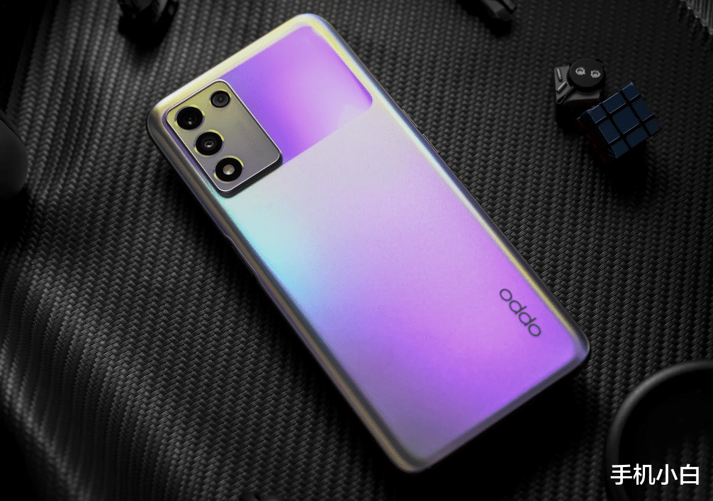 电池|不用等到618，这3款千元机，性能强价格香，适合65岁以上老年人用