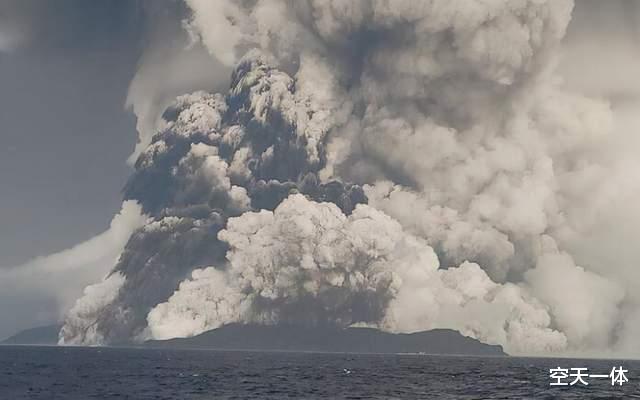 1000,还是10000,汤加火山爆发到底相当于多少颗原子弹的威力?