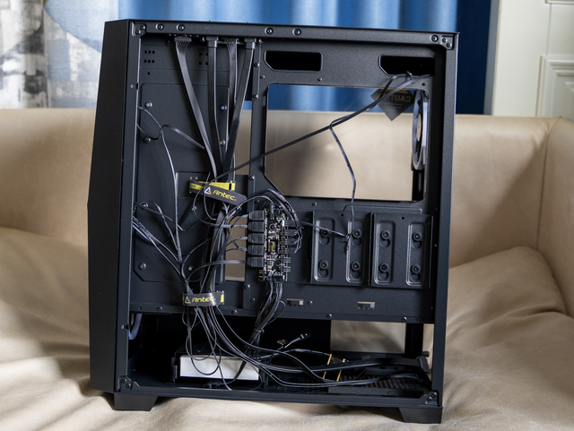 |一步到位搞定光污染,安钛克DF800 Flux 星曜者机箱晒单