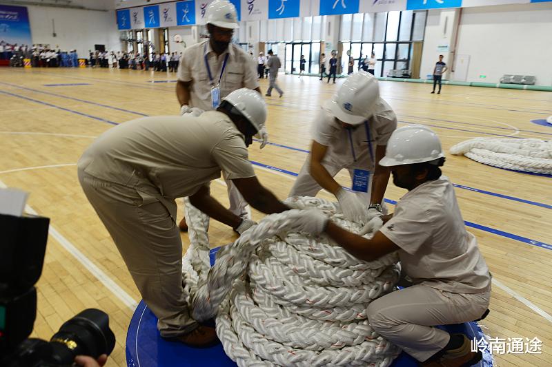 招聘|到处都是招聘海员的信息，为什么不愿意去做海员呢？这是高薪工作