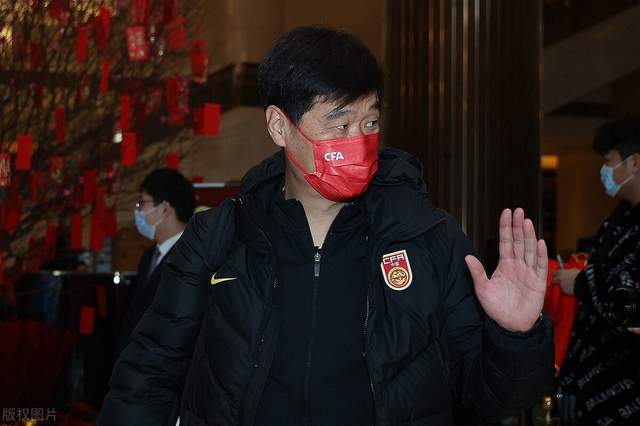 国足|尴尬 ！国足回国隔离到处遇阻，苏州上海后成都也拒绝接待