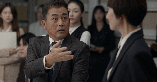 黄晓明|收视第二，12位实力派演员坐阵，央视这部新剧露出了“剧王”潜质