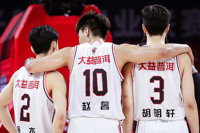 广东省|广东补强计划或曝光：留下后场3少没悬念，引进强力中锋成第1选择