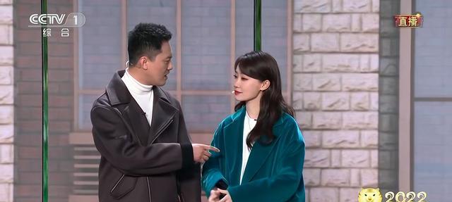 央视春晚|虎年春晚主持问题多,撒贝宁多次嘴瓢,估计又要被扣工资