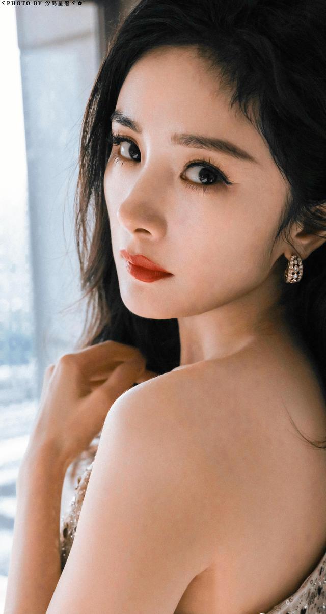 杨幂|星光熠熠的大明星|杨幂