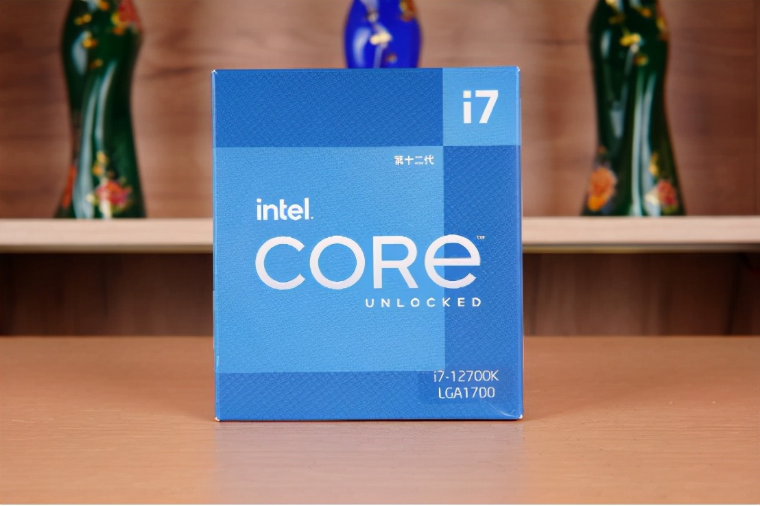 机箱|主流国产机箱的颜值之光？九州风扇CK 560 WH幻城首发开箱评测