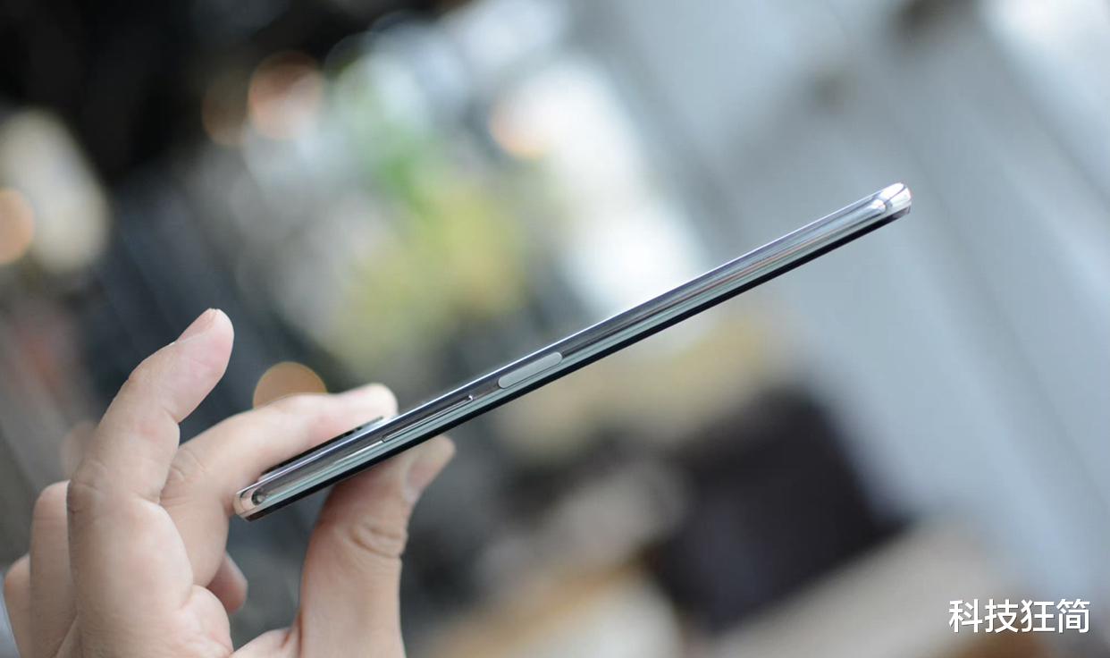 摄像头|适合送老婆的三款千元手机，每款都是“颜值代表”，尤其是第三款！