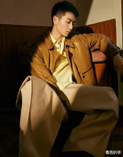 陈妍希|陈晓和陈妍希疯狂撒糖，两人合体拍恩爱大片，甜蜜对视羡煞旁人