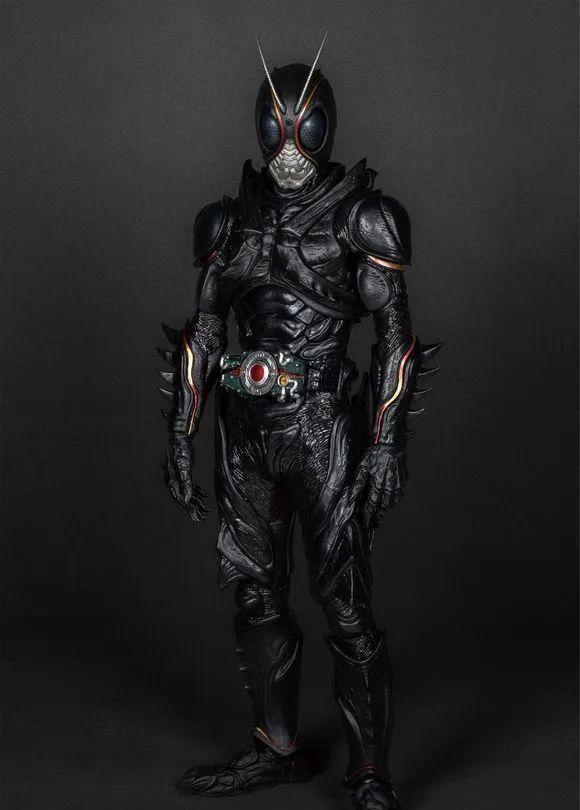 漫画|假面骑士BlackSun造型公开,妥妥的黑色蝗虫怪人