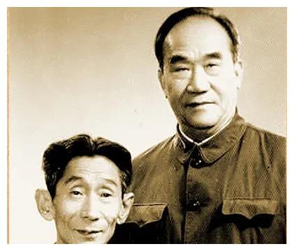 相声|相声界的虚假团结：马季去世后，第一个公开反对姜昆的，是侯耀文