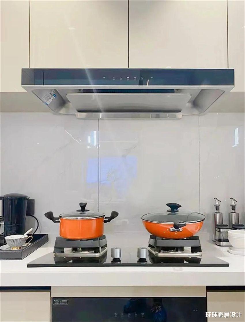 油烟机选侧吸好还是顶吸好?看完这4个对比,就明白该如何选择了