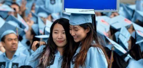 |“公务员明明工资不高，却挺有钱”，了解过他们的家庭背景后才懂