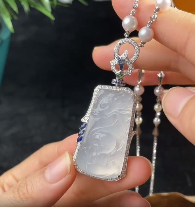 翡翠|给大家看这一个翡翠小龙女,可是不合凡响