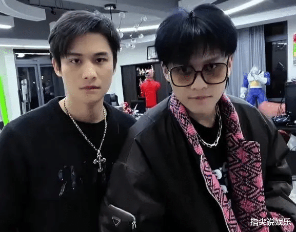 短视频|7715W粉网红小杨哥被搞了?直播时间调整原因曝光,网友:支持