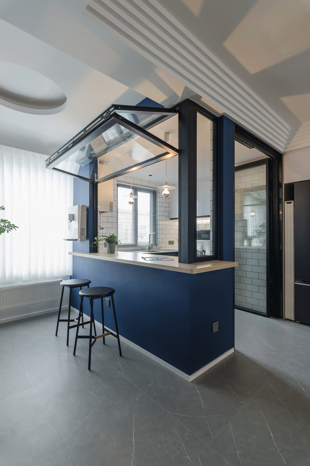 看了她家,才知道什么是现代简约风,干净大气,骨子里透着高级