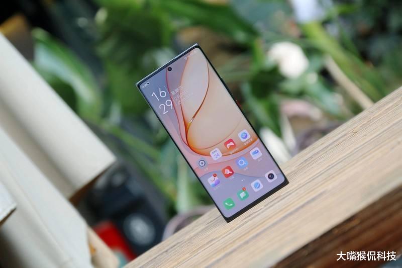 努比亚|16GB+1T,高配版本价格5999,有必要抢购吗?