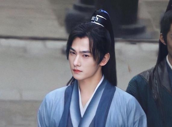 武侠|《玉骨遥》热度破13亿，作者8.4高分武侠作将拍，网友：房子塌了