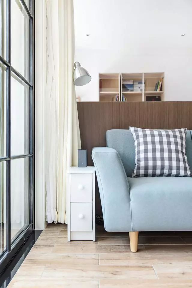 太羡慕闺蜜家了！房子装修这漂亮，半包才花了18万！