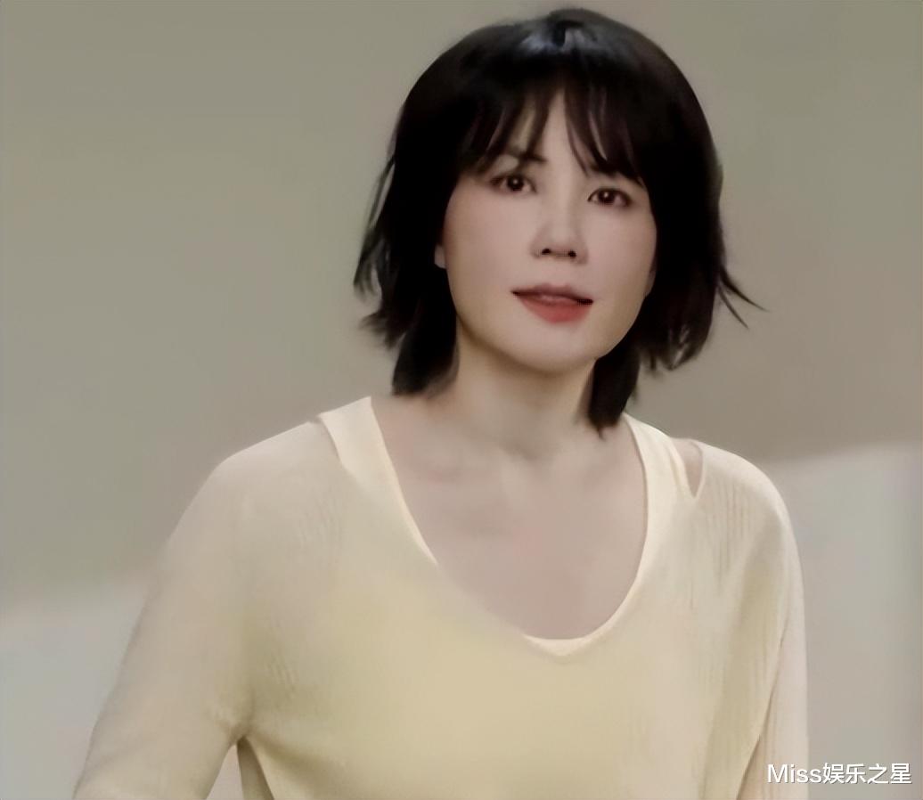 王菲|53岁王菲活得像少女，41岁谢霆锋却显老态，复合7年两人变化大