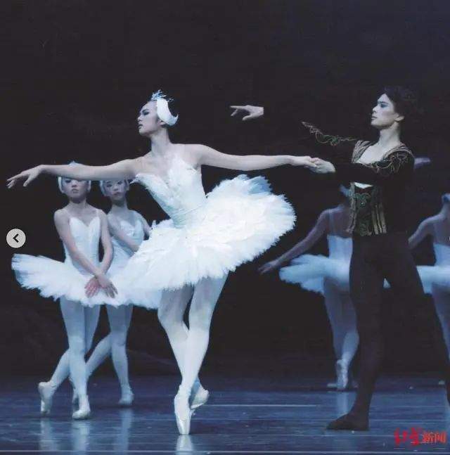 姚安娜|她被誉为娱乐圈最强资源咖，但出道即遭全网群嘲，结果网友被打脸