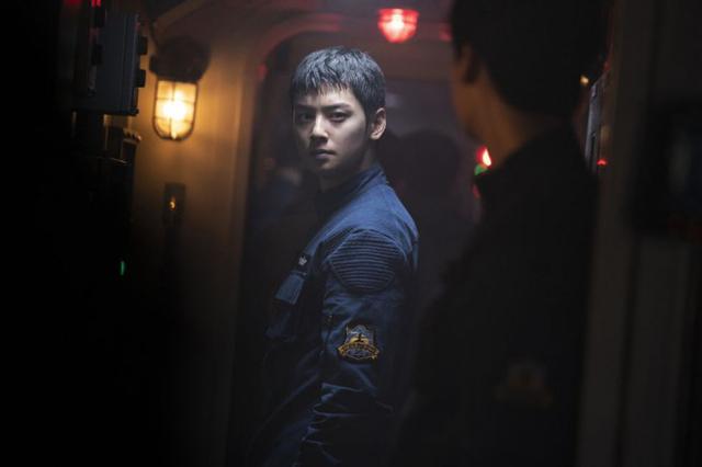 李钟硕|《分贝》放映会！李钟硕再饰反派VS金来沅、车银优