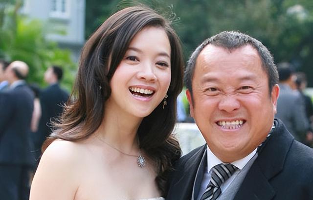 曾国祥|曾志伟儿媳王敏奕：嫁给“不婚论”的曾国祥，两地分居也幸福甜蜜