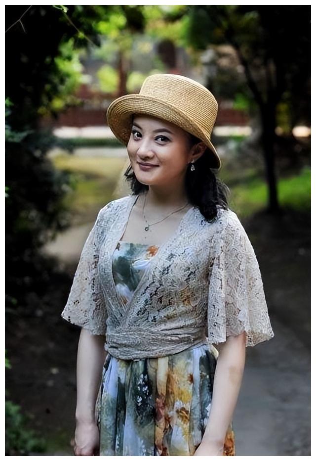 金铭|41岁的金铭:息影后考上北大,如今仍是“单身贵族”