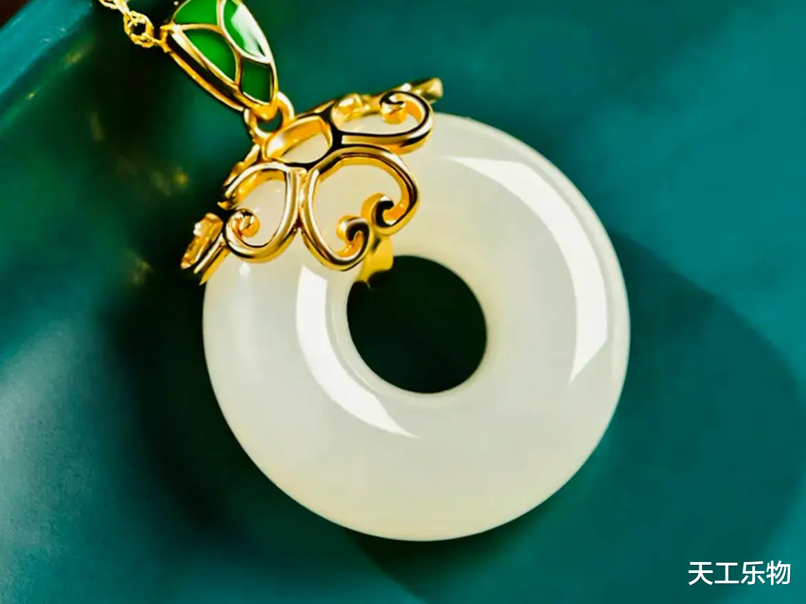 艺术品|文玩艺术品市场见底!和田玉收藏又会走向何方?